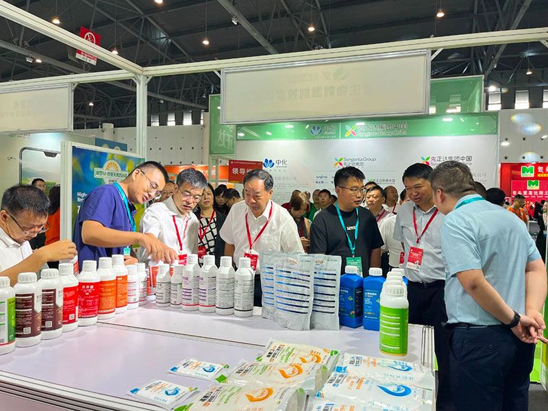 新朝陽綠色生物科技亮相西部植?！半p交會”與第八屆綠色農藥博覽會